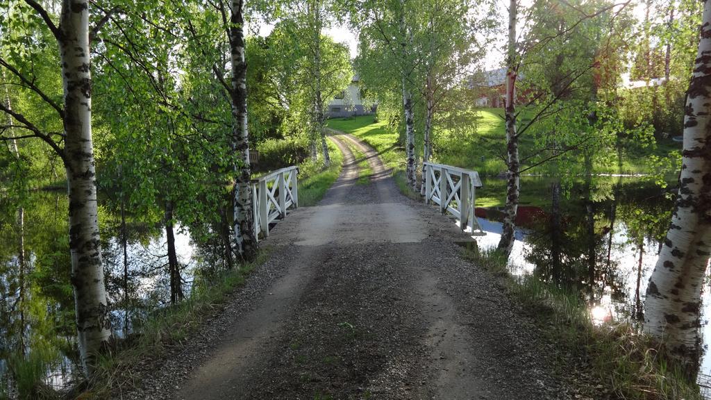 Tiirantuvat Villa Juankoski Kültér fotó