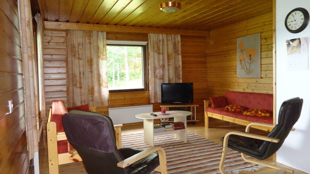 Tiirantuvat Villa Juankoski Kültér fotó